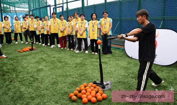 青年近卫军控球推进方式，三角传递成破防密钥